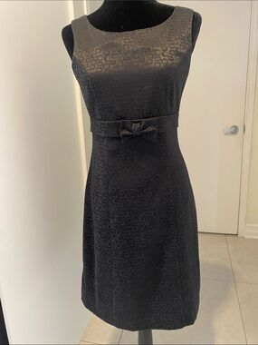 ORSAY classic sleeveless  Black Textured Sheath Dress with Bow Waist Size Small